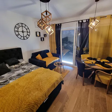 Ruzmici 3 * Divcibare