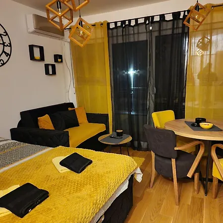Ruzmici 3 Apartment *