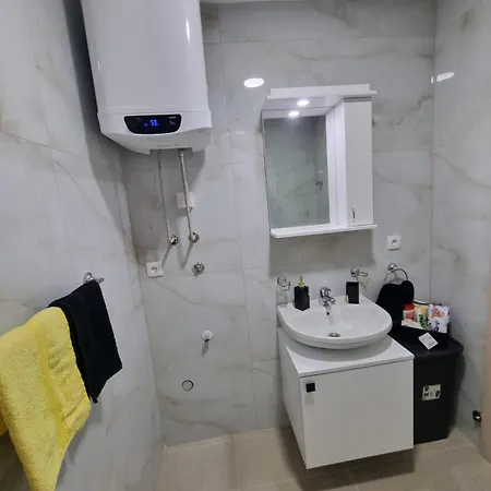 Ruzmici 3 Apartment